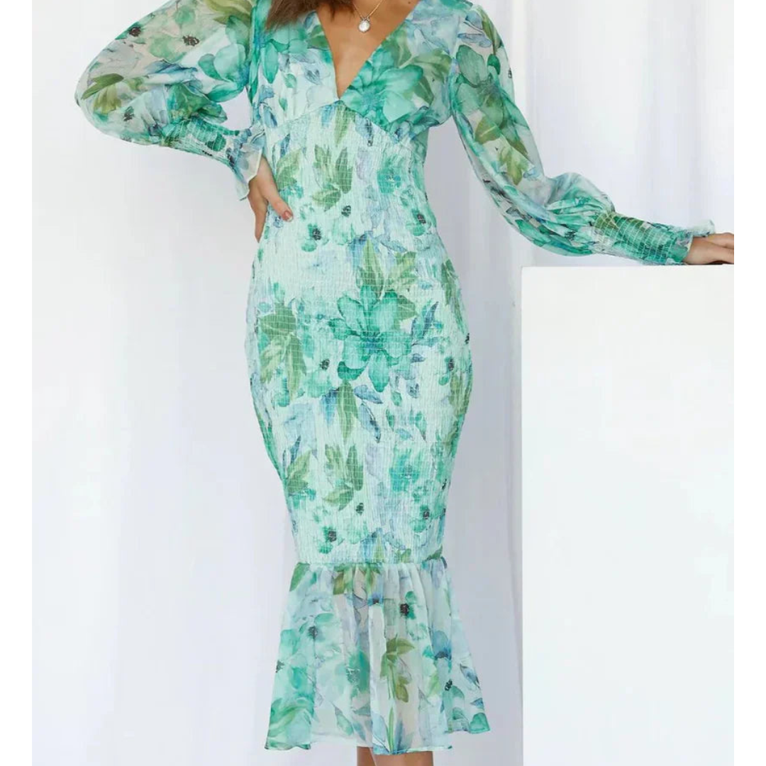 EP | Robe midi moulante et florale avec manches en voile