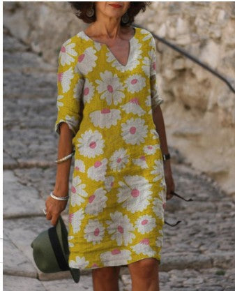 EP | Robe midi vintage avec décolleté en V et demi-manches