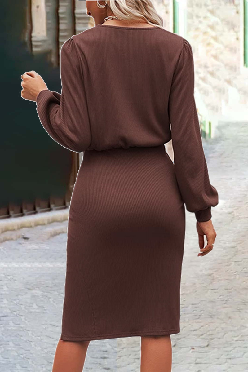 EP | Robes jupes simples à la mode avec décolleté en O et jupe à un seul niveau