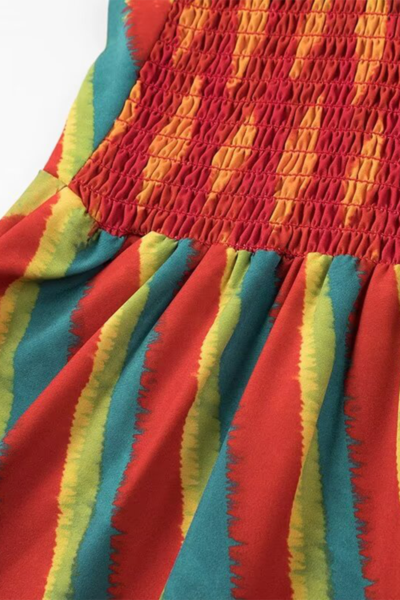 EP | Elégantes robes sling avec contraste de patchwork rayé et décolleté en V