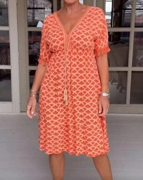 EP | Robe midi confortable et ample avec décolleté en V