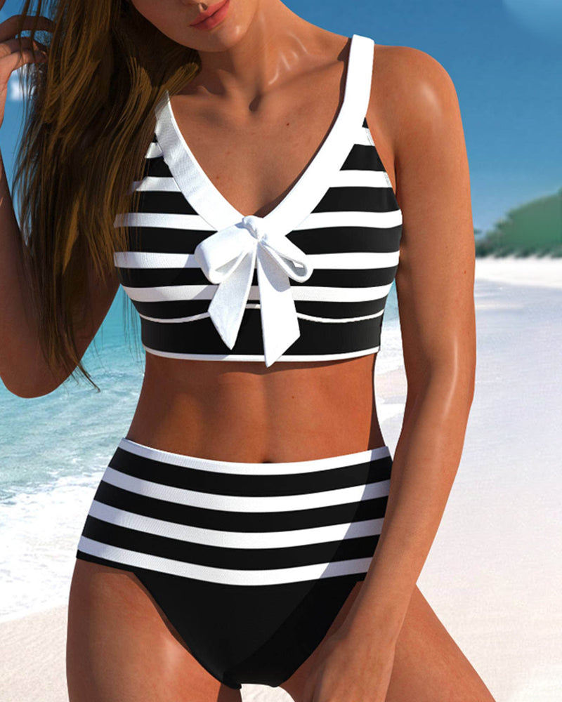 ND | Élégant bikini d'été coloré