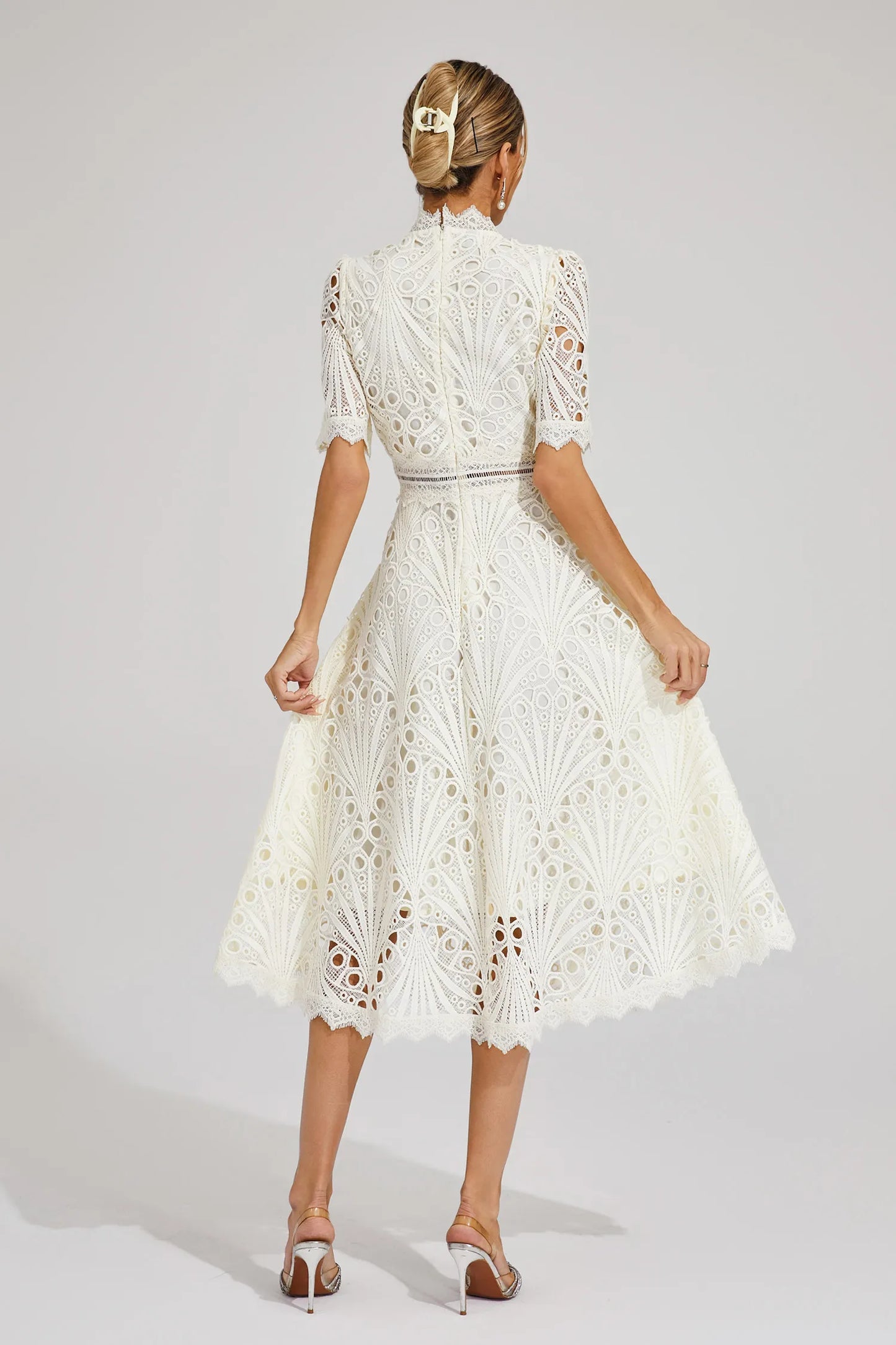 EP | Robe midi élégante en dentelle pour femme