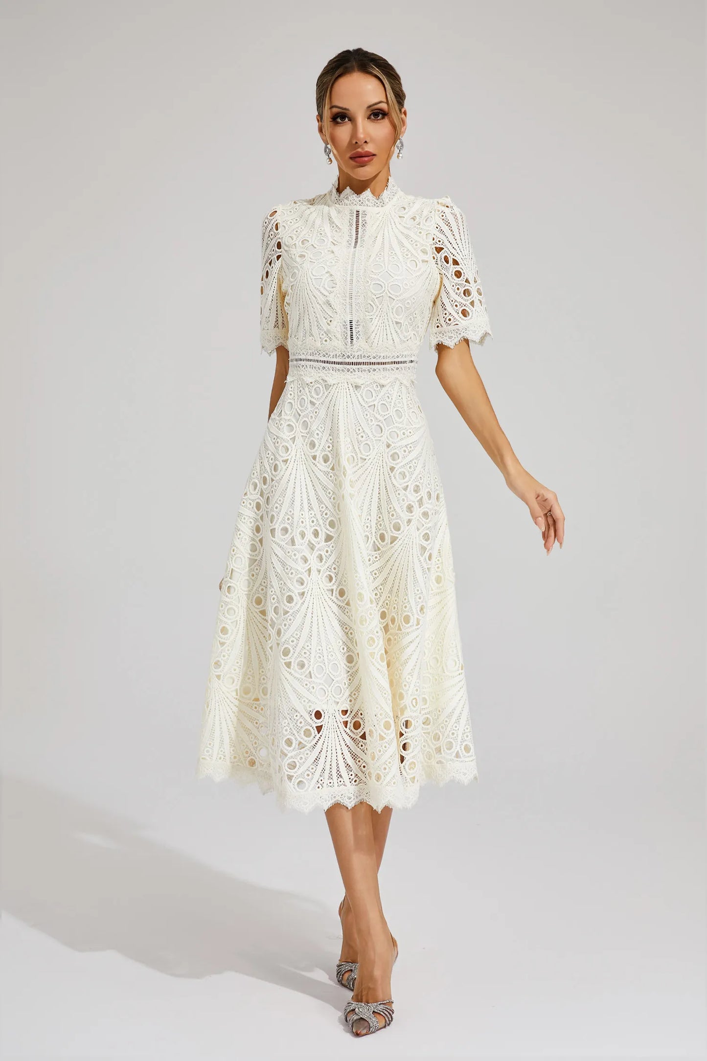 EP | Robe midi élégante en dentelle pour femme