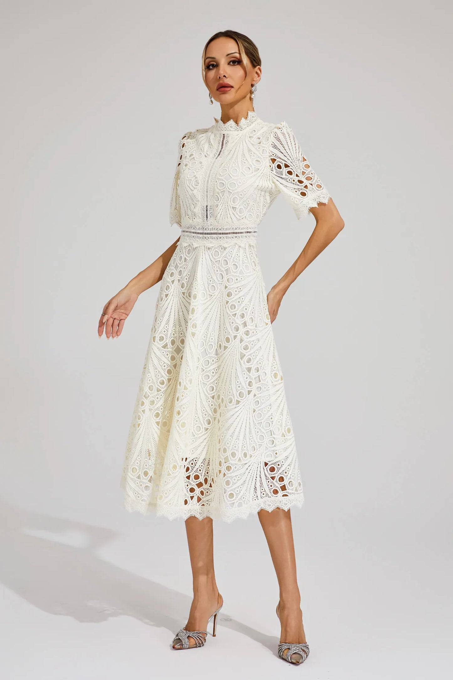 EP | Robe midi élégante en dentelle pour femme