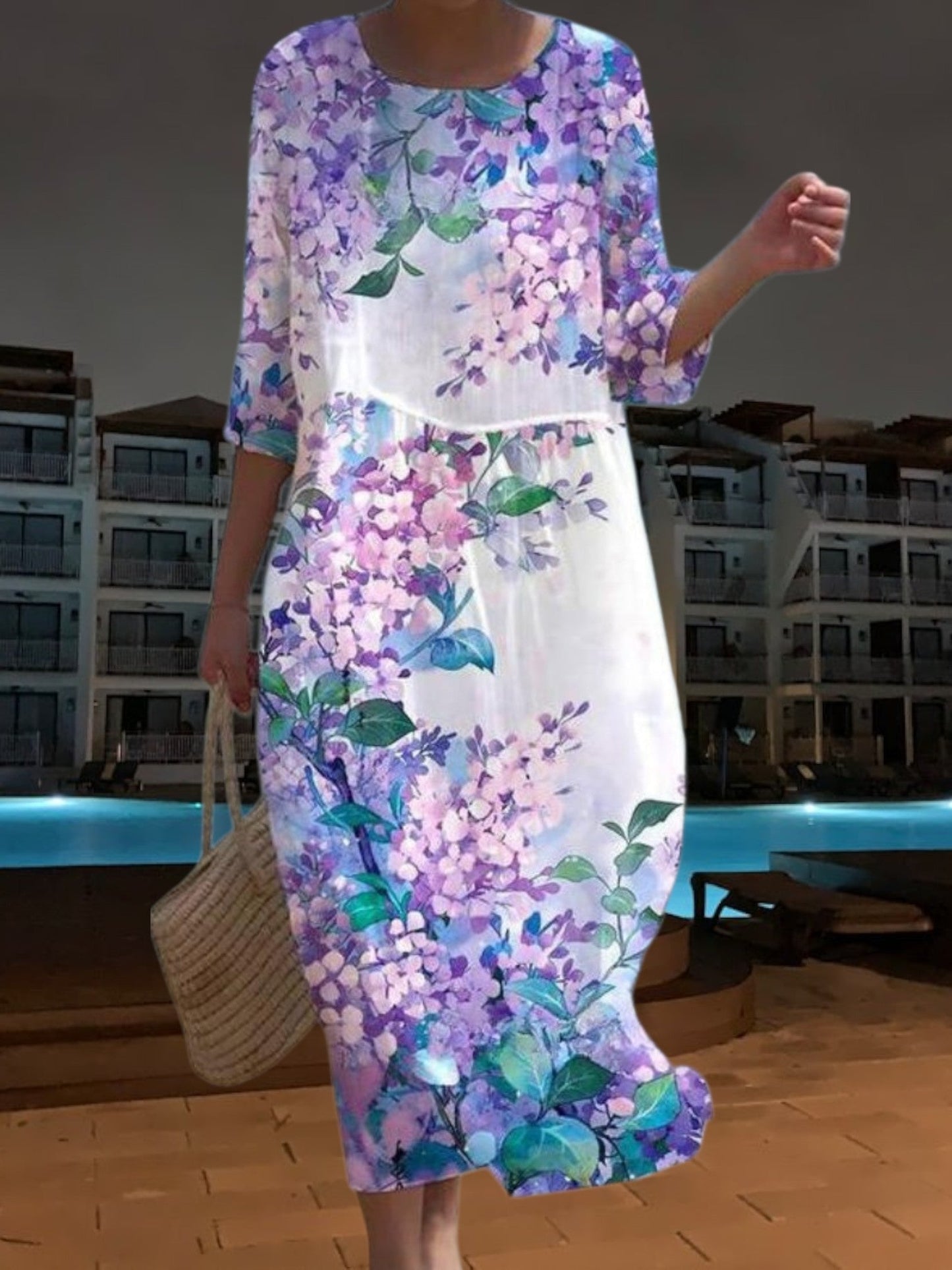 EP | Robe midi élégante en matière légère et fluide, manches 3/4 avec imprimé floral