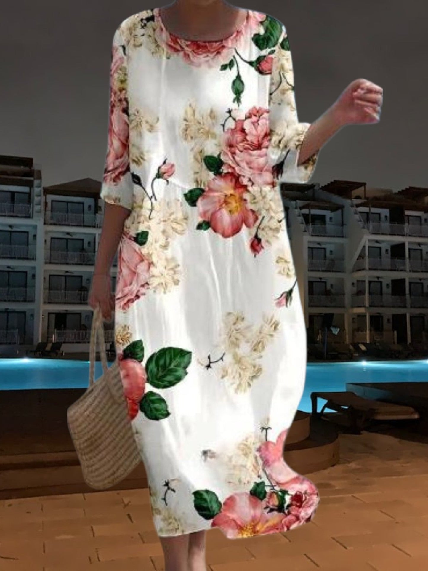 EP | Robe midi élégante en matière légère et fluide, manches 3/4 avec imprimé floral