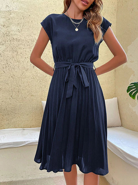 EP | Robe d'été à manches courtes et à plis