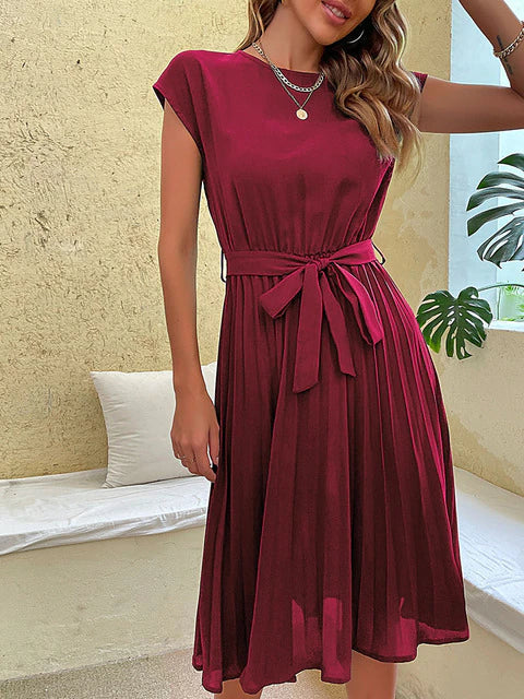 EP | Robe d'été à manches courtes et à plis