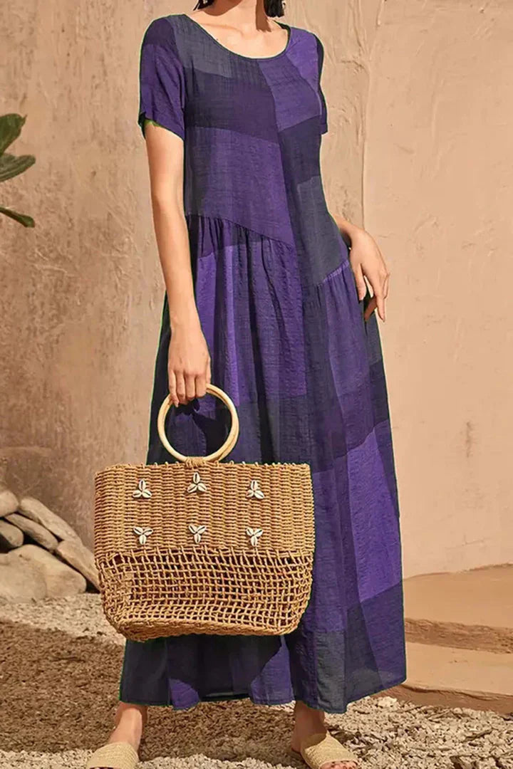 EP | Robe à carreaux et sac vintage