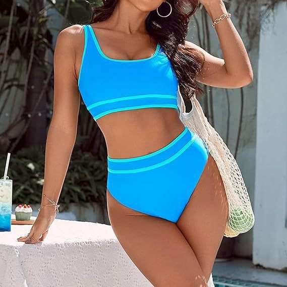 Moderne et minimaliste Bikini