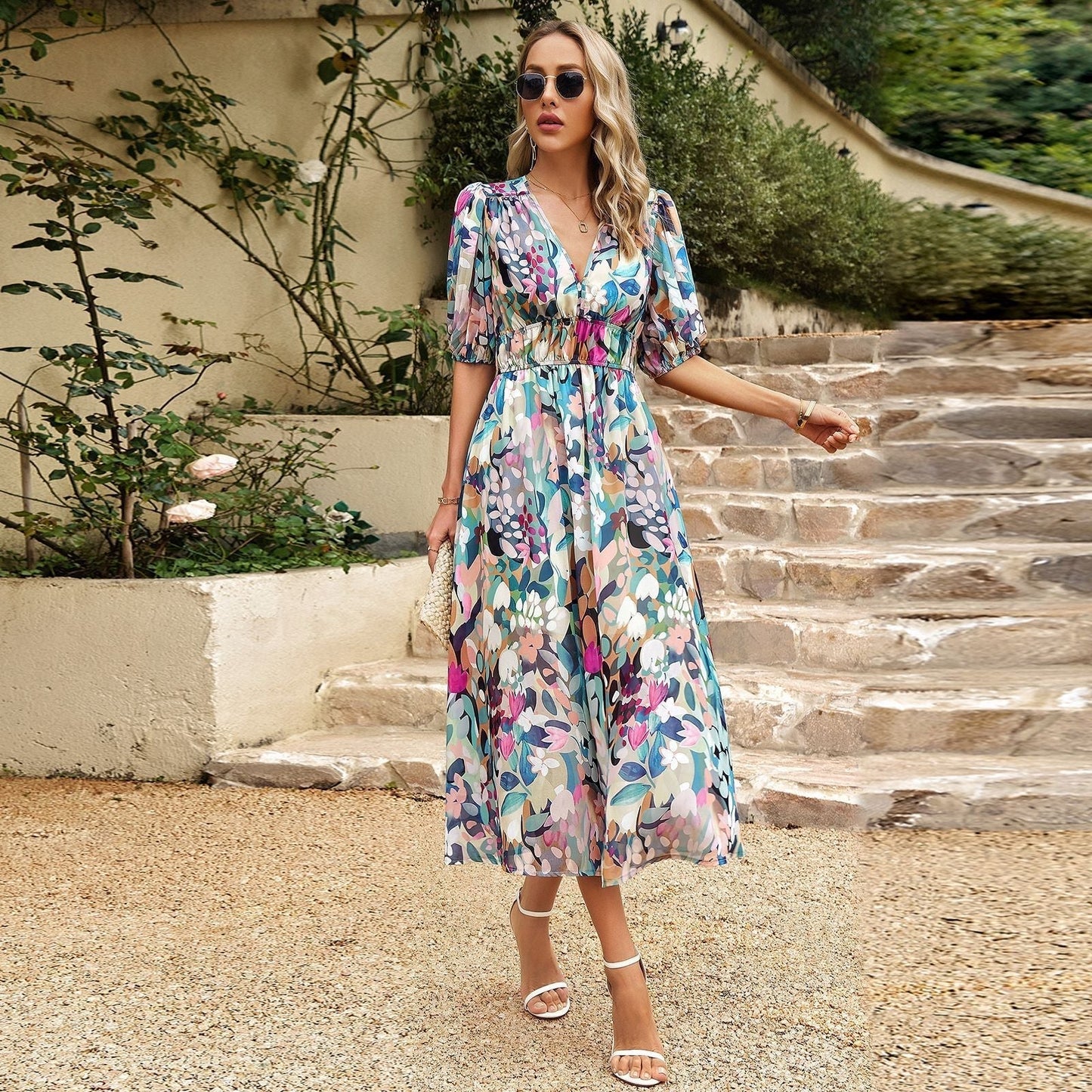 EP | Robe midi flatteuse avec motif floral