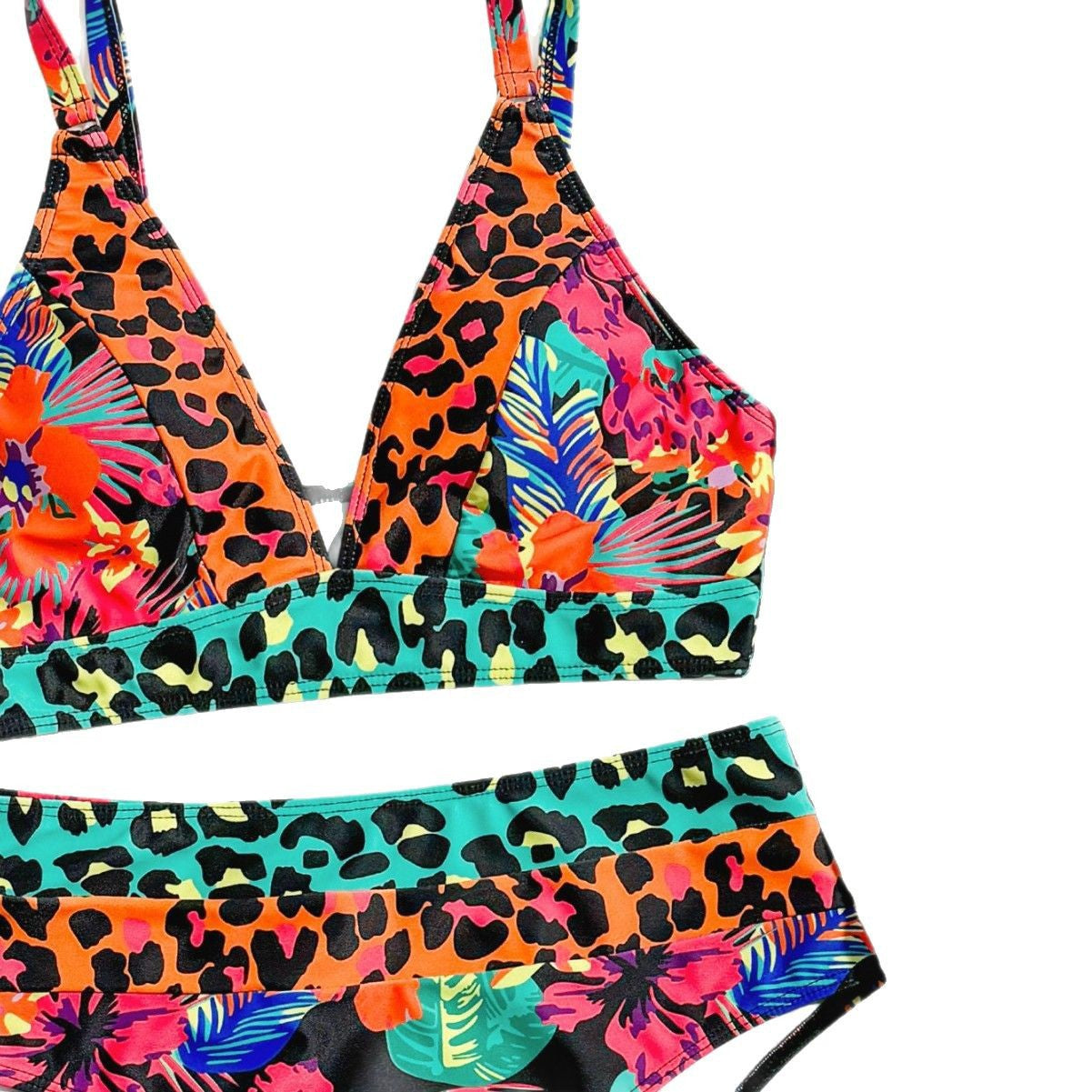 Tendance et intemporel Bikini