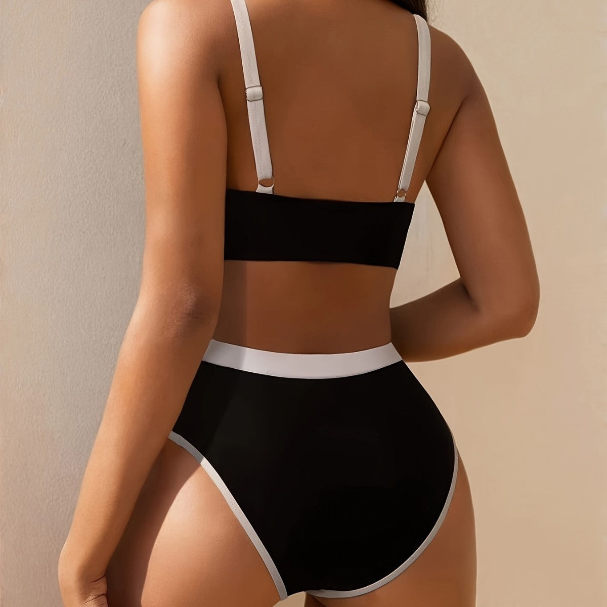 Discret et élégant Bikini