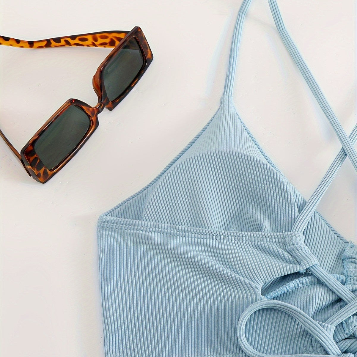 Frais et féminin Bikini
