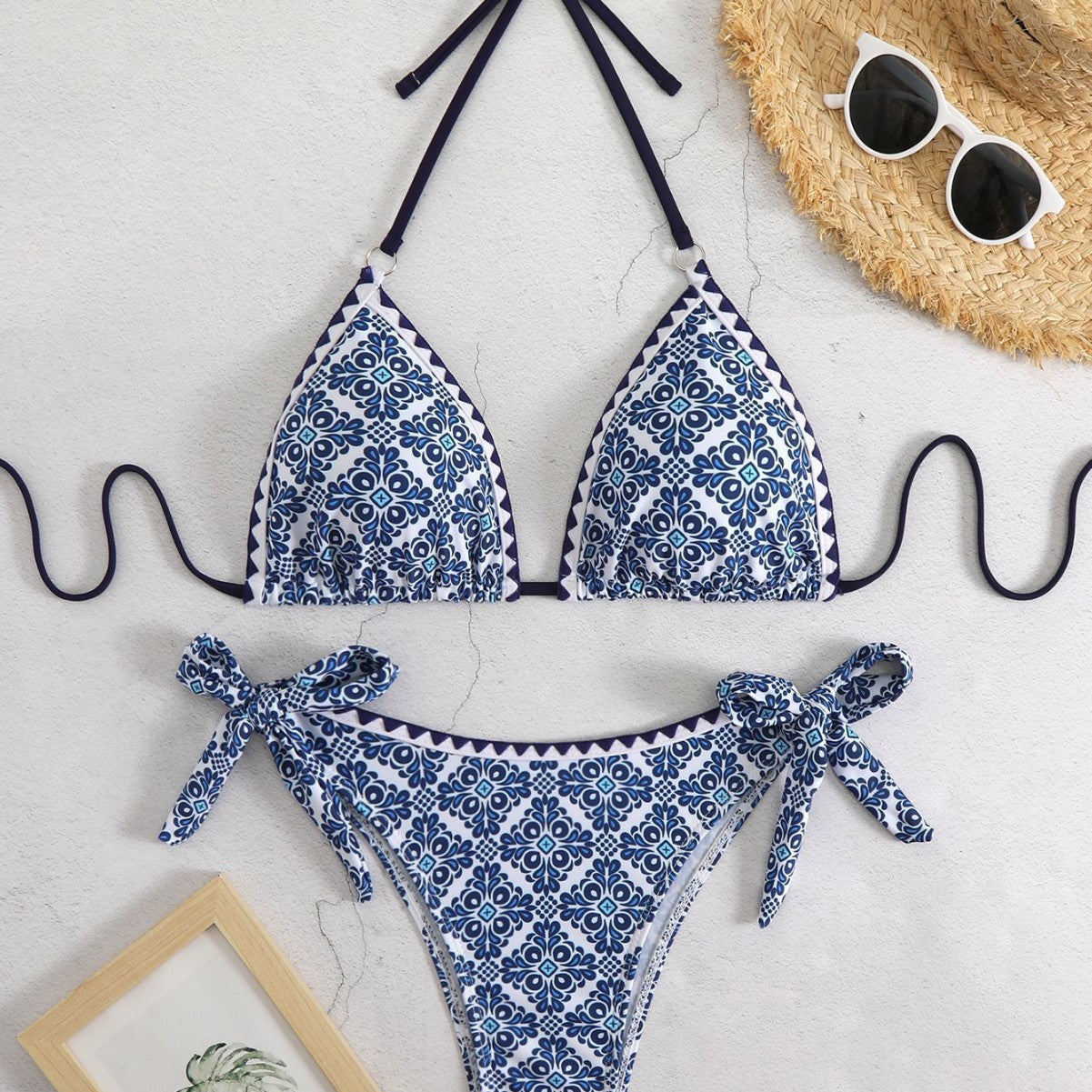 Poli et ludique Bikini