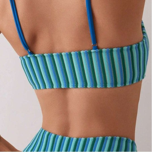 Fluide et fabuleux Bikini