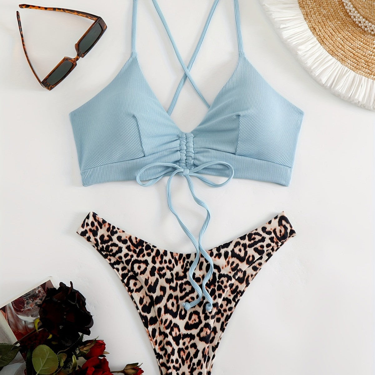 Frais et féminin Bikini