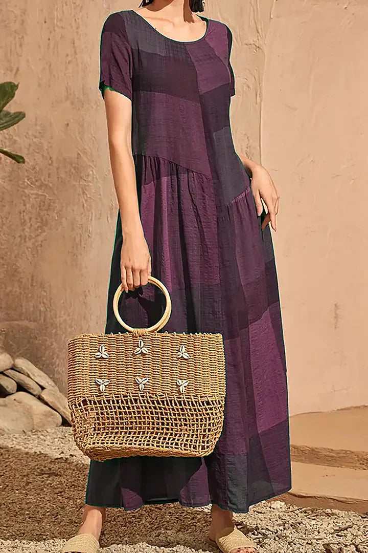 EP | Robe à carreaux et sac vintage