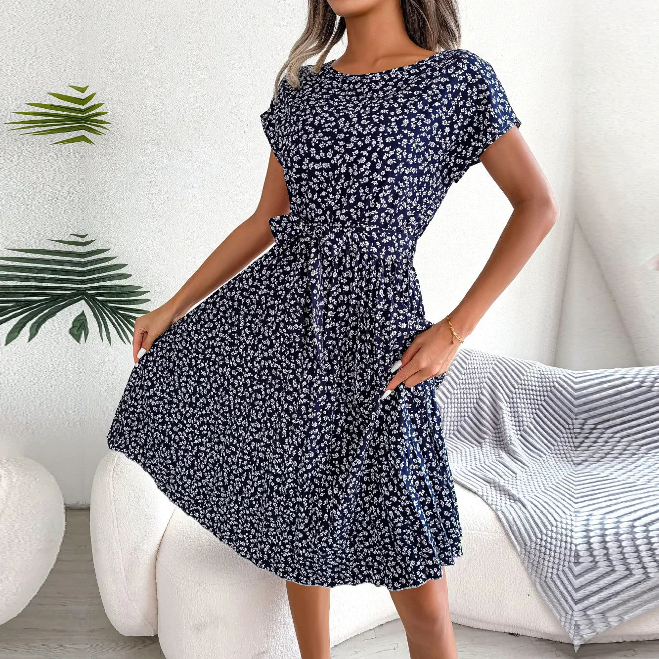 EP | Printemps Court Taille Chic Floral Plissé Une ligne Longue Robe Midi