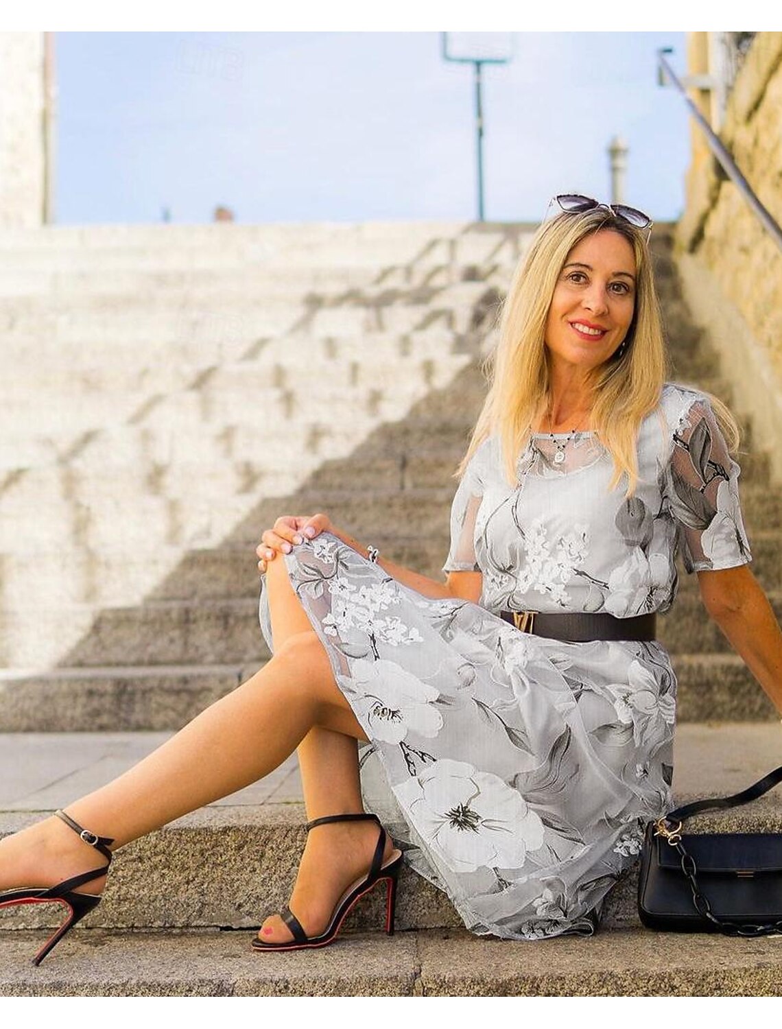 EP | Robe midi plissée et imprimée de fleurs pour un style élégant et confortable