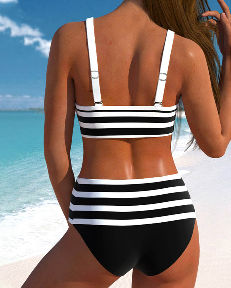 ND | Élégant bikini d'été coloré