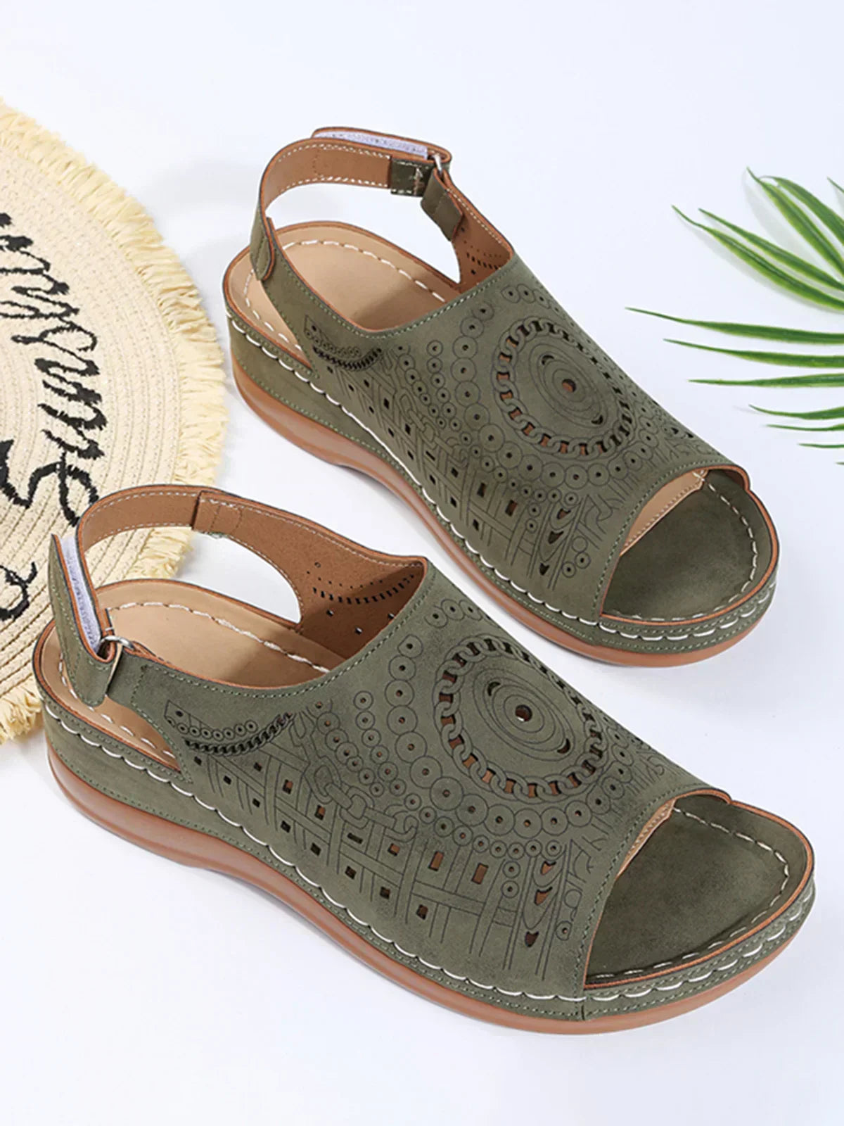ND | Motif ethnique Poinçonné Creux Velcro Rétro Sandale
