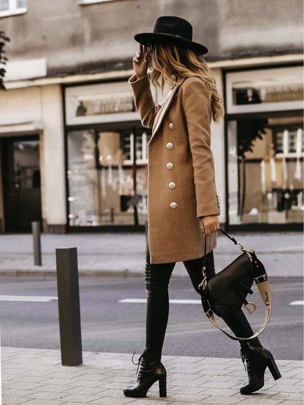 EP | Manteau à la mode et minimaliste