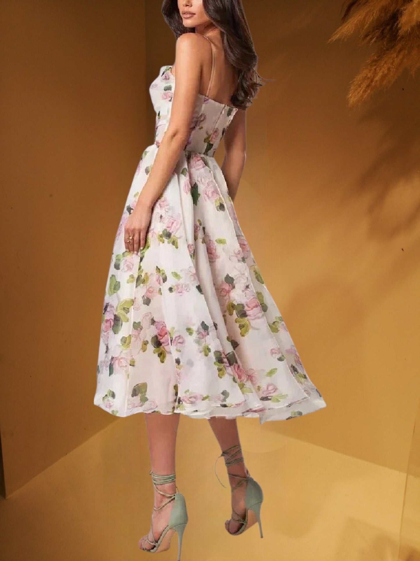 EP | Robe midi sans manches pour femme avec imprimé floral et coupe structurée