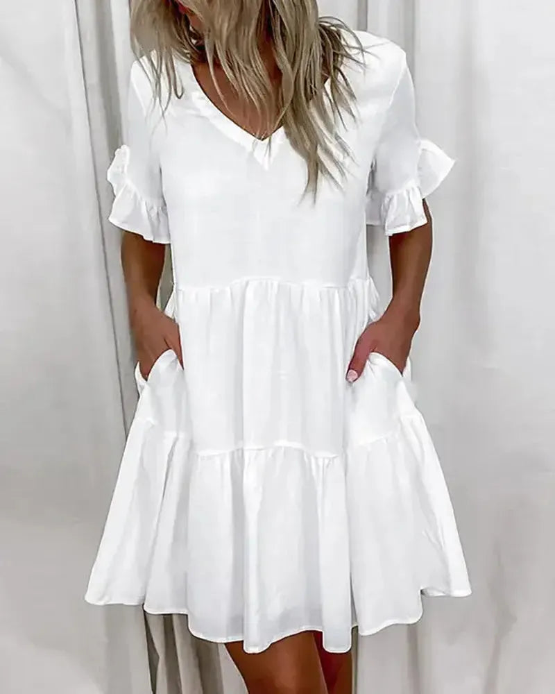 EP | Robe de loisirs simple avec col en V et ourlet à volants