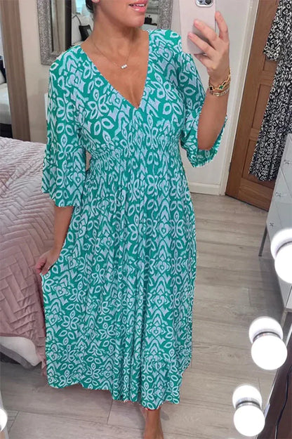 EP | Robe fleurie décontractée avec décolleté en V