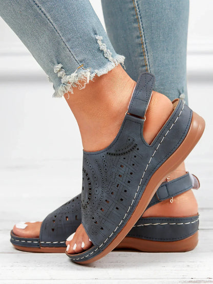 ND | Motif ethnique Poinçonné Creux Velcro Rétro Sandale