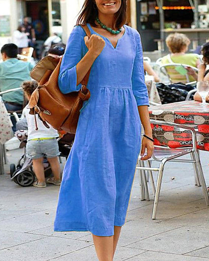 EP | Mélange de lin Robe midi décontractée avec décolleté en V et coupe décontractée