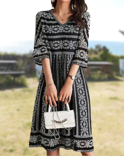 ND | Robe midi imprimée avec décolleté en V
