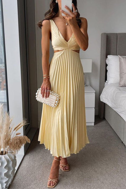 EP | Elégante robe midi plissée en satin