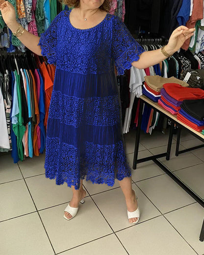 EP | Robe midi intemporelle en dentelle