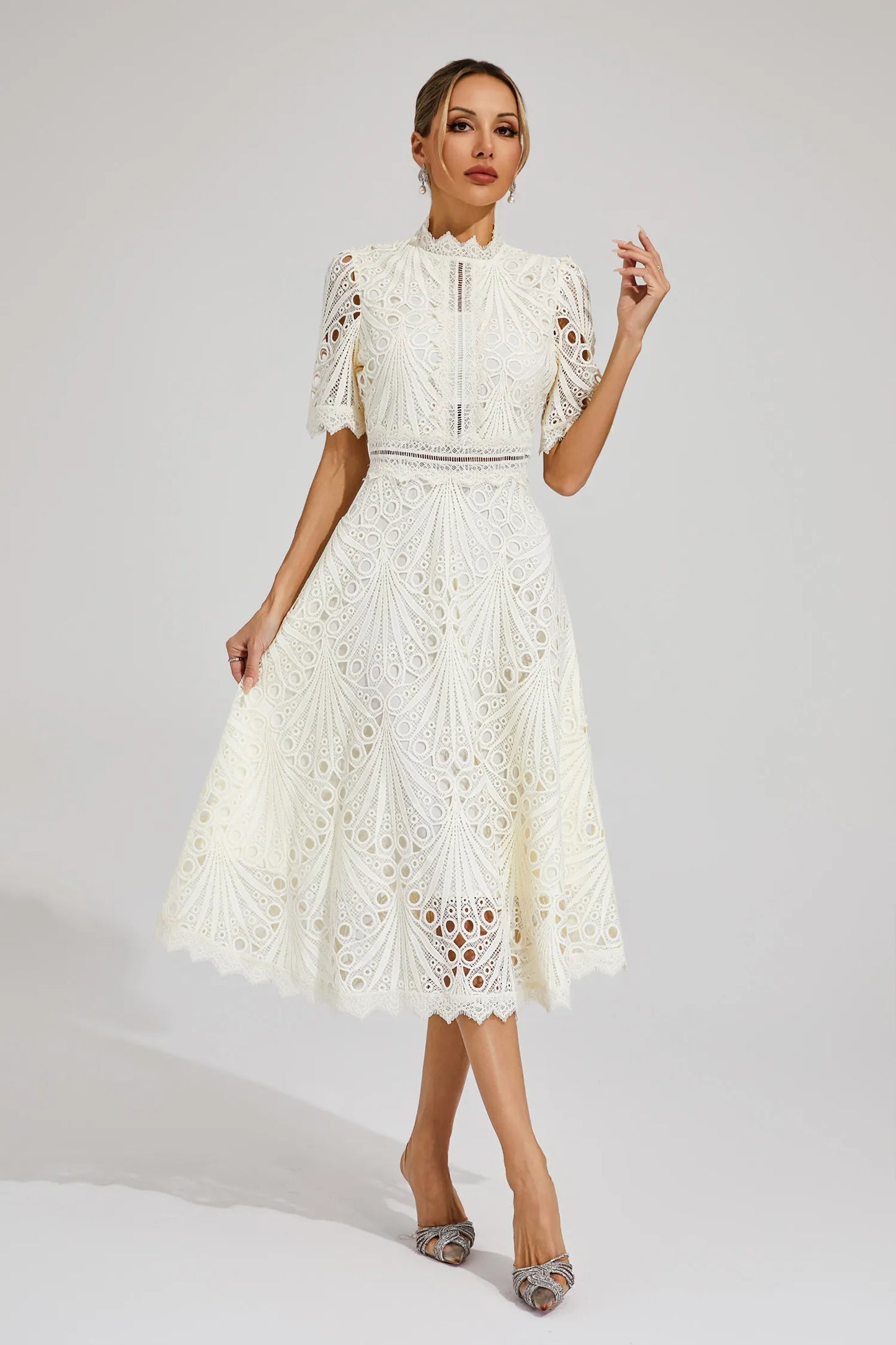 EP | Robe midi élégante en dentelle pour femme
