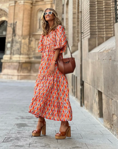 EP | Robe midi élégante avec motif floral pour un style sans effort
