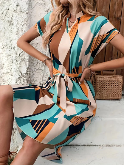 EP | La robe midi sans effort d'Ella avec un décolleté en V pour un style chic au quotidien