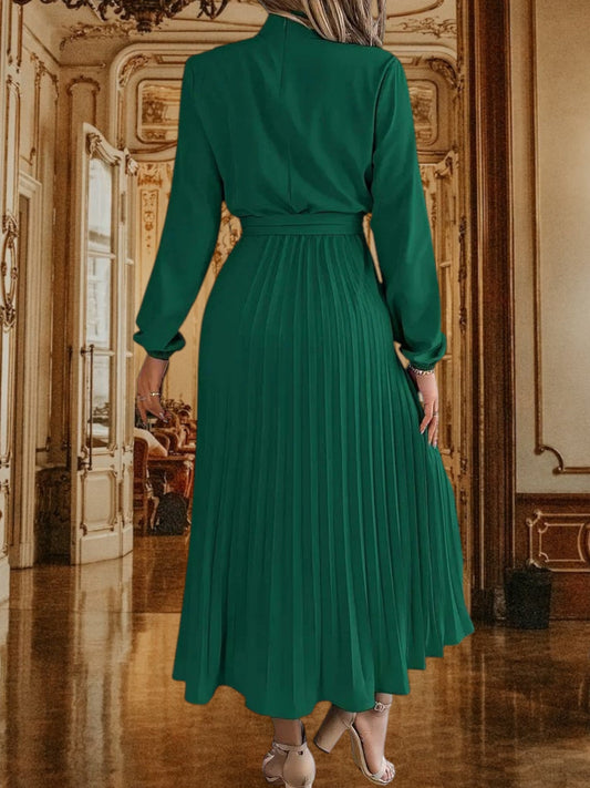 EP | Robe midi plissée avec ceinture à la taille et manches longues