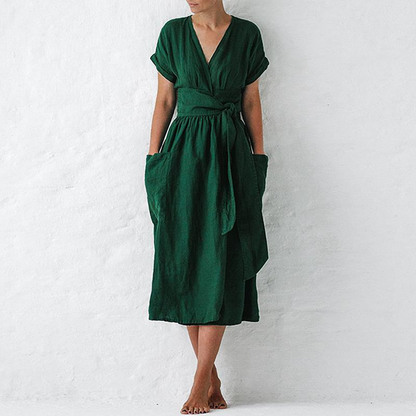 EP | Robe élégante avec décolleté en V
