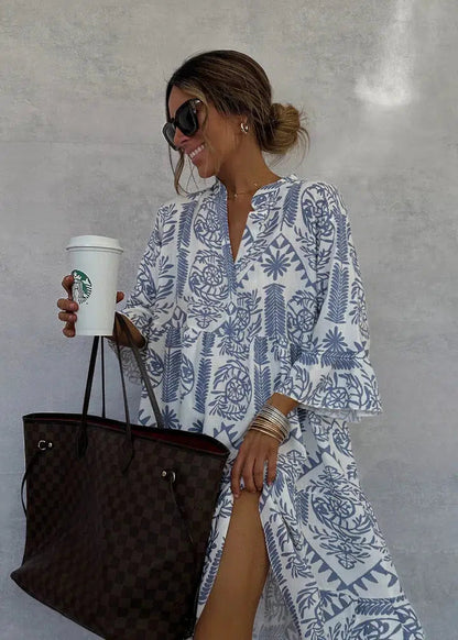 EP | Mini-robe bleue avec décolleté en V et manches 3/4