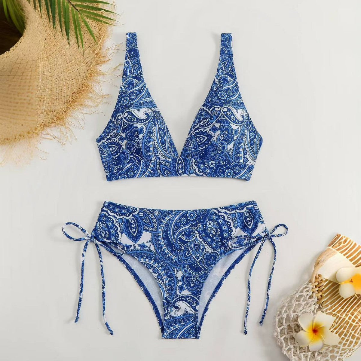 Discret et élégant Bikini