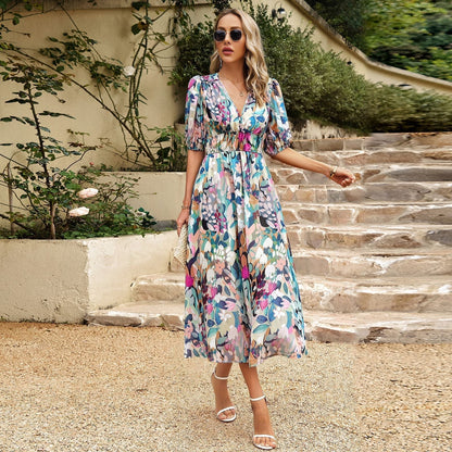 EP | Robe midi flatteuse avec motif floral