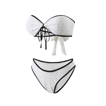 Moderne et minimaliste Bikini