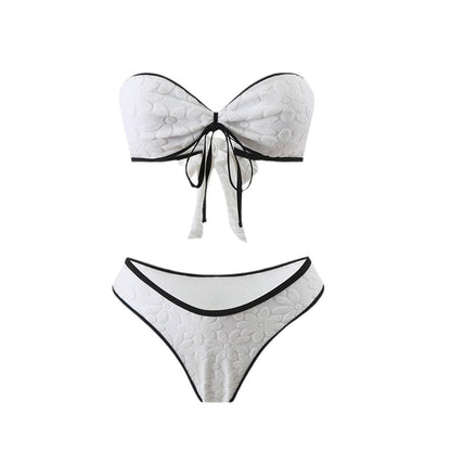 Moderne et minimaliste Bikini