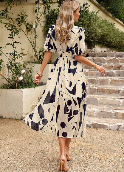 EP | Robe midi flatteuse avec motif floral