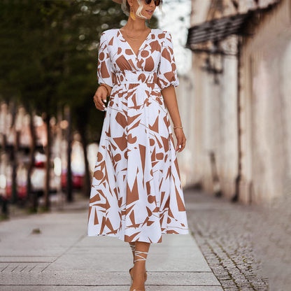 EP | Robe midi décontractée avec décolleté en V