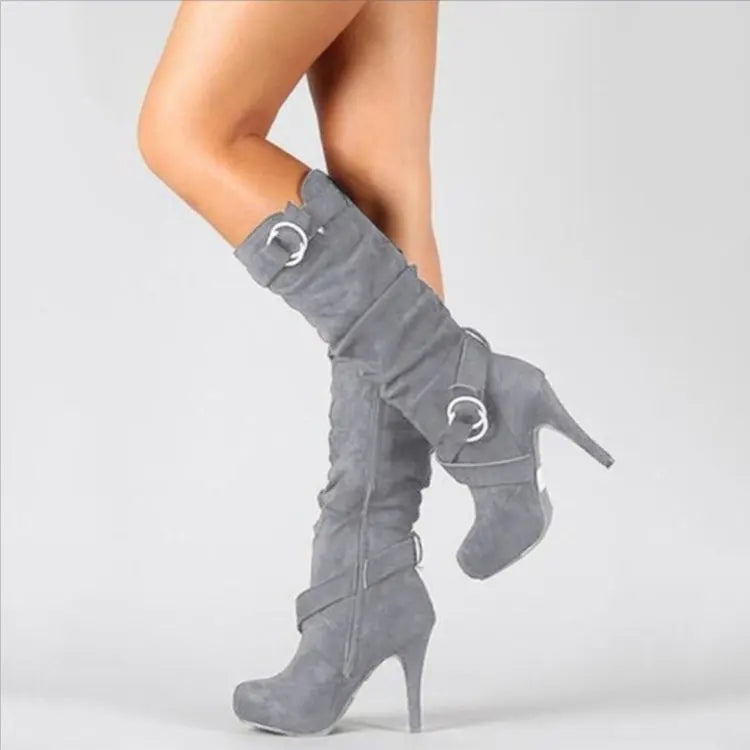 ND | Bottes chics à hauteur du genou avec détail de boucle