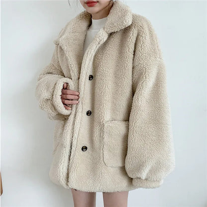 EP | Manteau à la mode et minimaliste